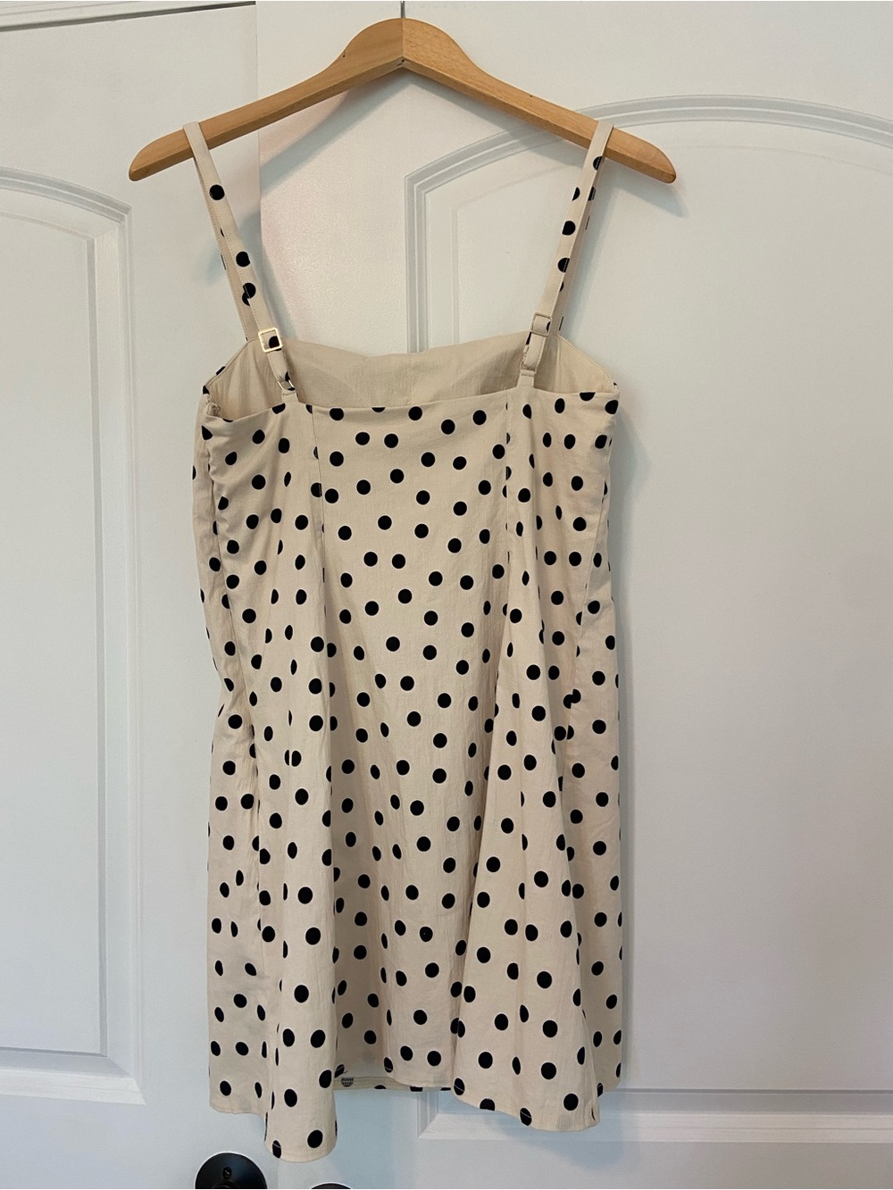 Abercrombie & Fitch Bra Free Everyday Skort Medium Cream Black Polka Dot - Picture 3 of 9